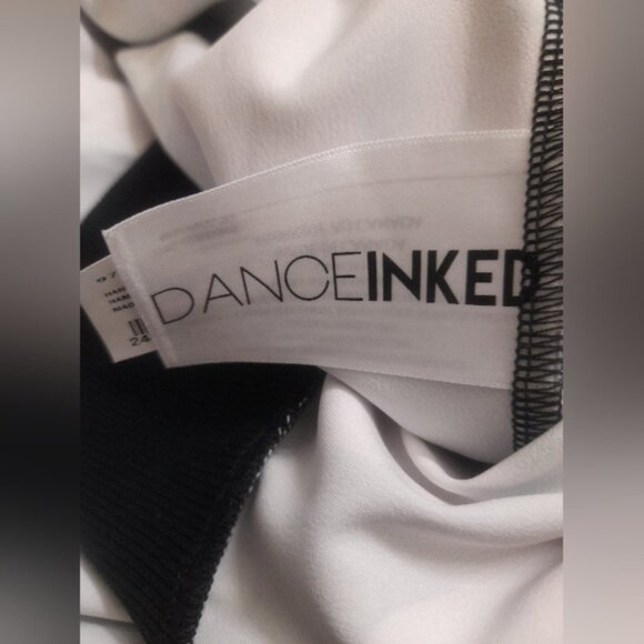 DanceInked - Women's Light Jacket - Roses - Size: M/L - Picture 5 of 7